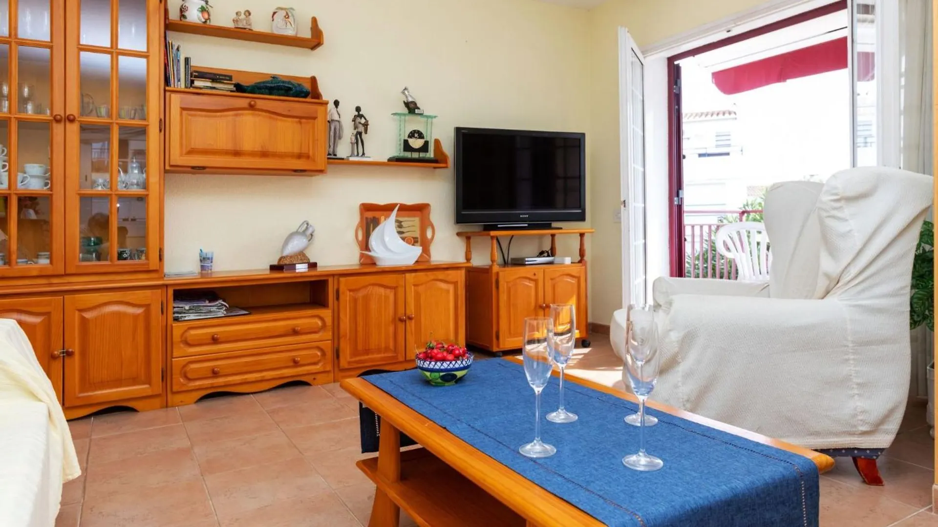 Apartment Aloha By Interhome Llanca